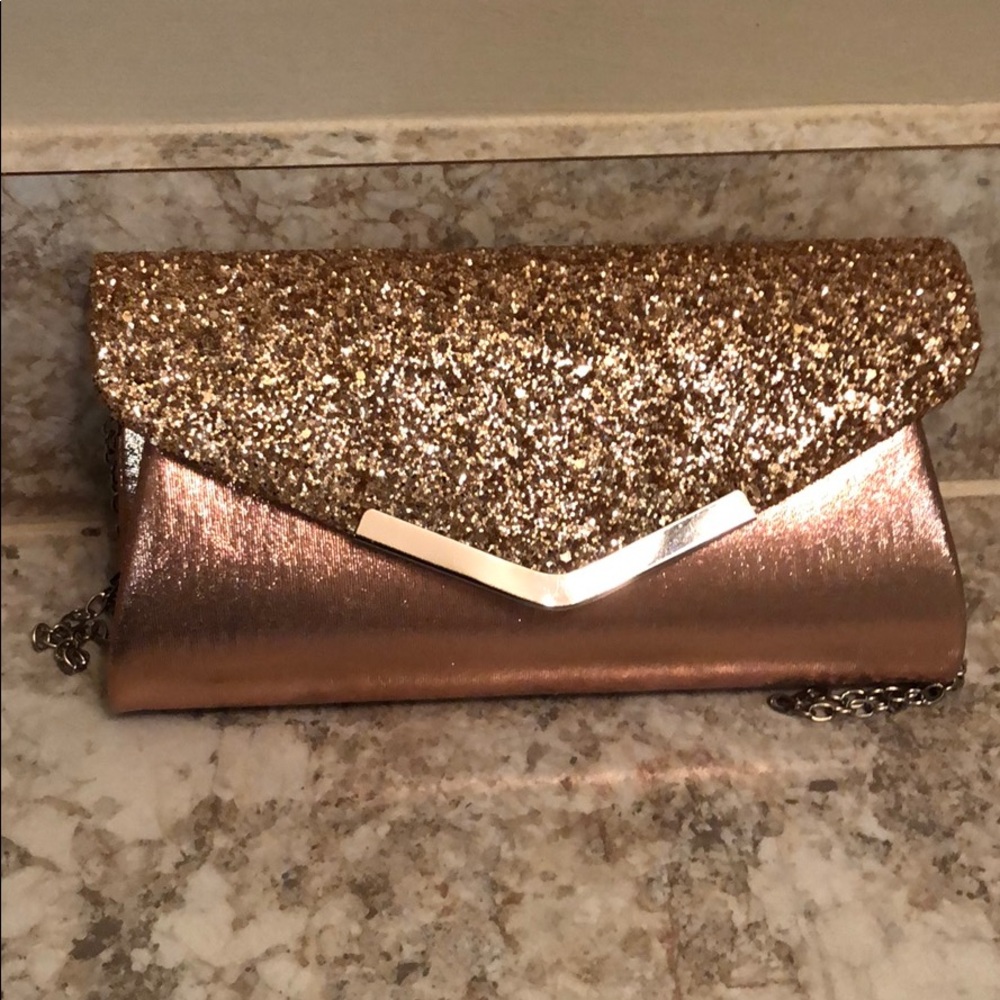 Purse - Picture 2 of 4